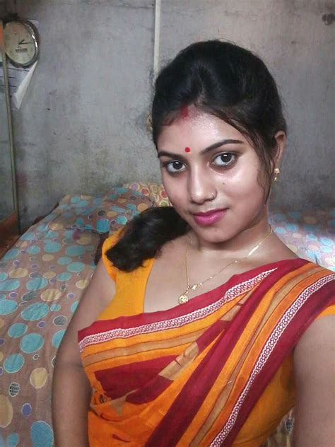 sexy nude indian bhabhi|Hot Indian Bhabhi Nude Porn Videos